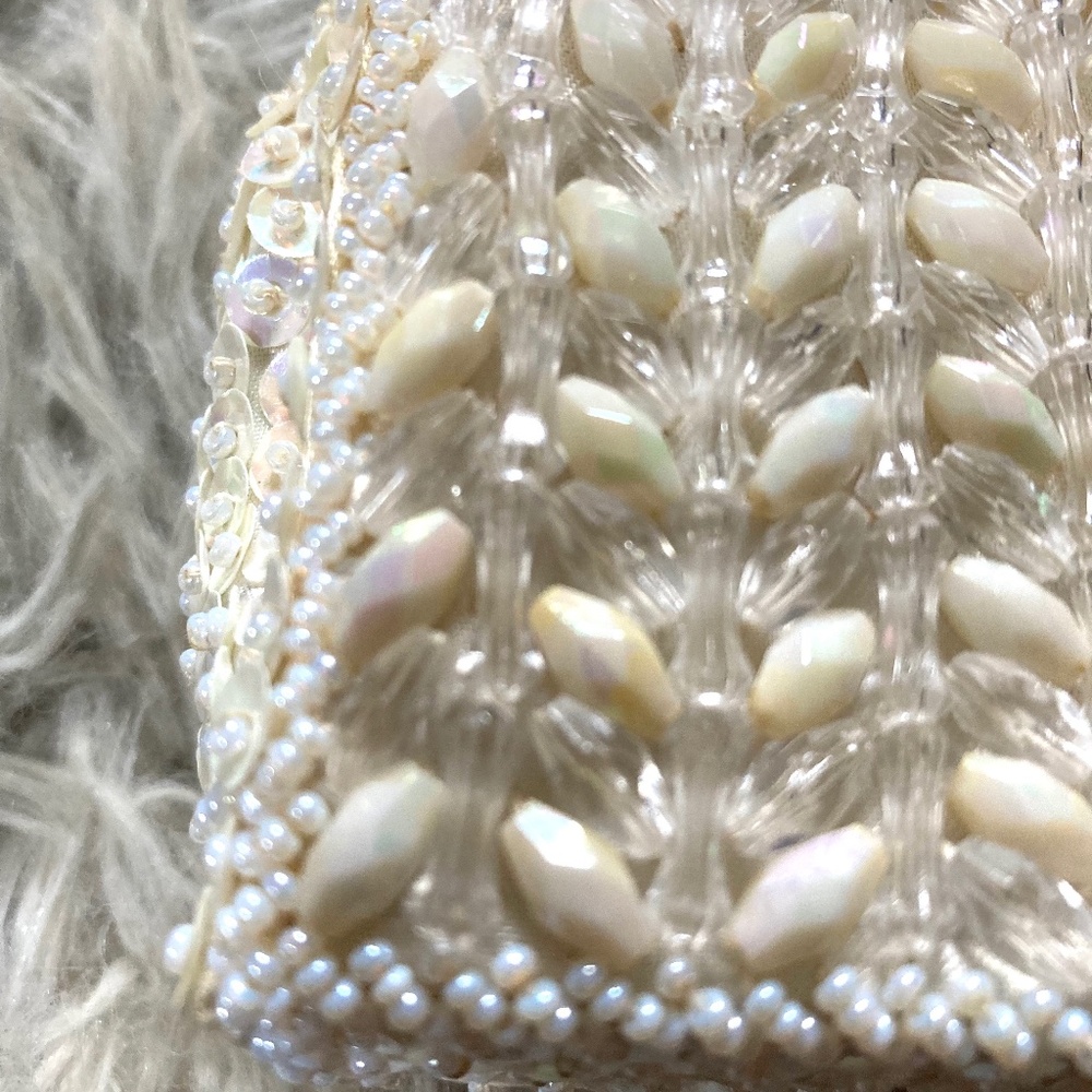 Encore Vintage Elegant Purse - Picture 6 of 9